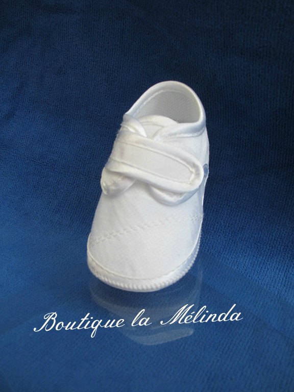 Chaussure tissu souple cérémonie baptême pour assortir vos tenues de cérémonie blanche Réf.DIDIER - Boutique la Mélinda