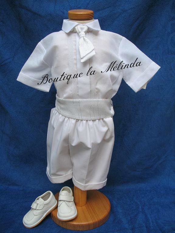 Costume de cérémonie Garçon blanc avec petite touche d'argenté pour embellir l'habit de cérémonie Réf. Emilien - Boutique la Mélinda