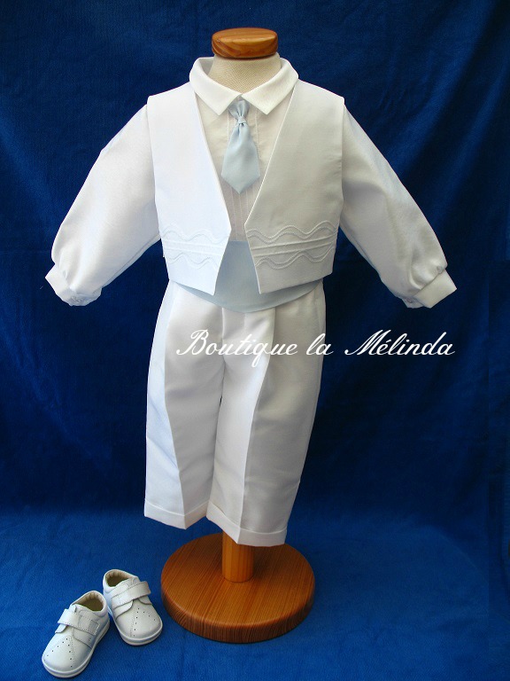 Costume cérémonie baptême Blanc Bleu - Très beau costume manche longue simple et très moderne pour vos cérémonie Réf. FABIO - Boutique la Mélinda