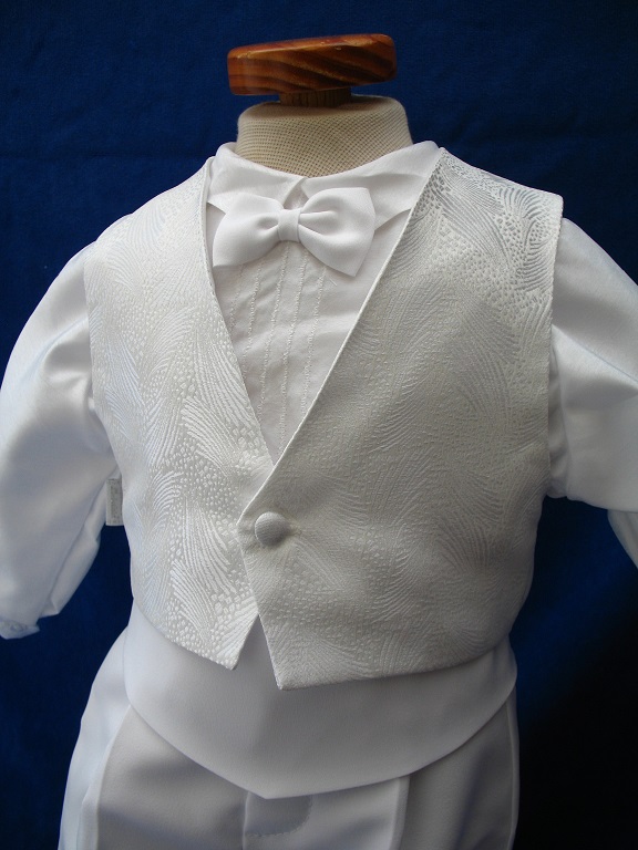 Costume de baptême tout blanc 5 pièces - Costume manche longue pour les cérémonies de saison - Réf. Yanis - Boutique la Mélinda