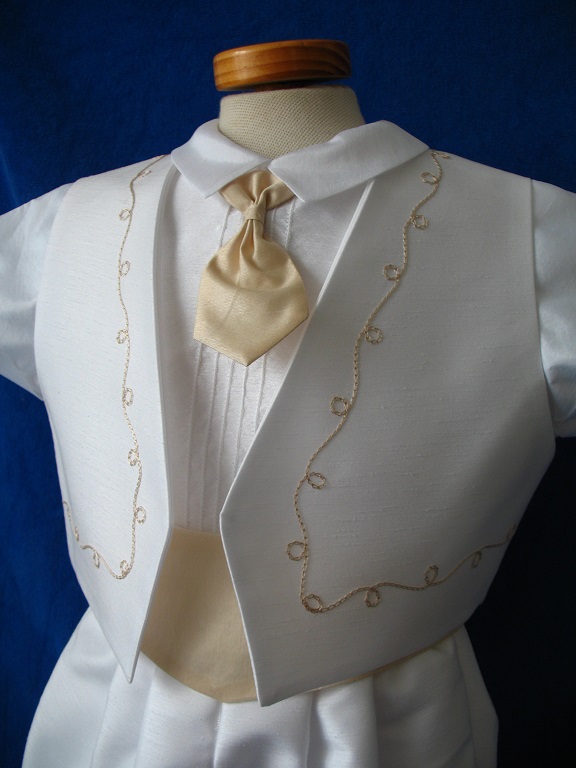 Costume de cérémonie de baptême Blanc avec motif champagne 4 pièces Réf. ETHAN - Boutique la Mélinda