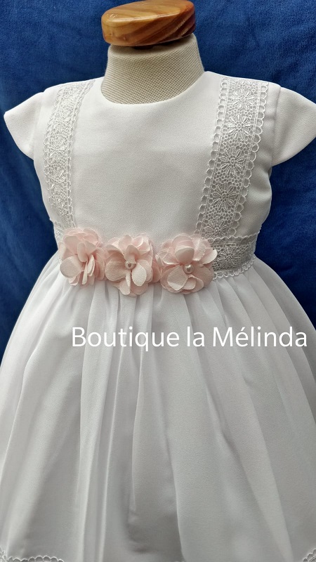 Robe de Cérémonie - Tenue de cérémonie Blanc Cassé motif fleur Rose pâle - Réf. AUDE - Boutique la Mélinda